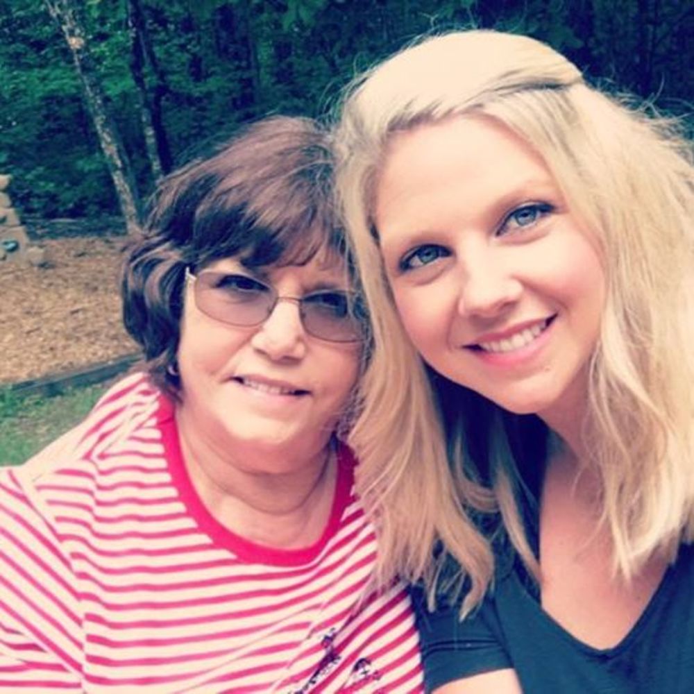 Meet your Posher, Bonnie